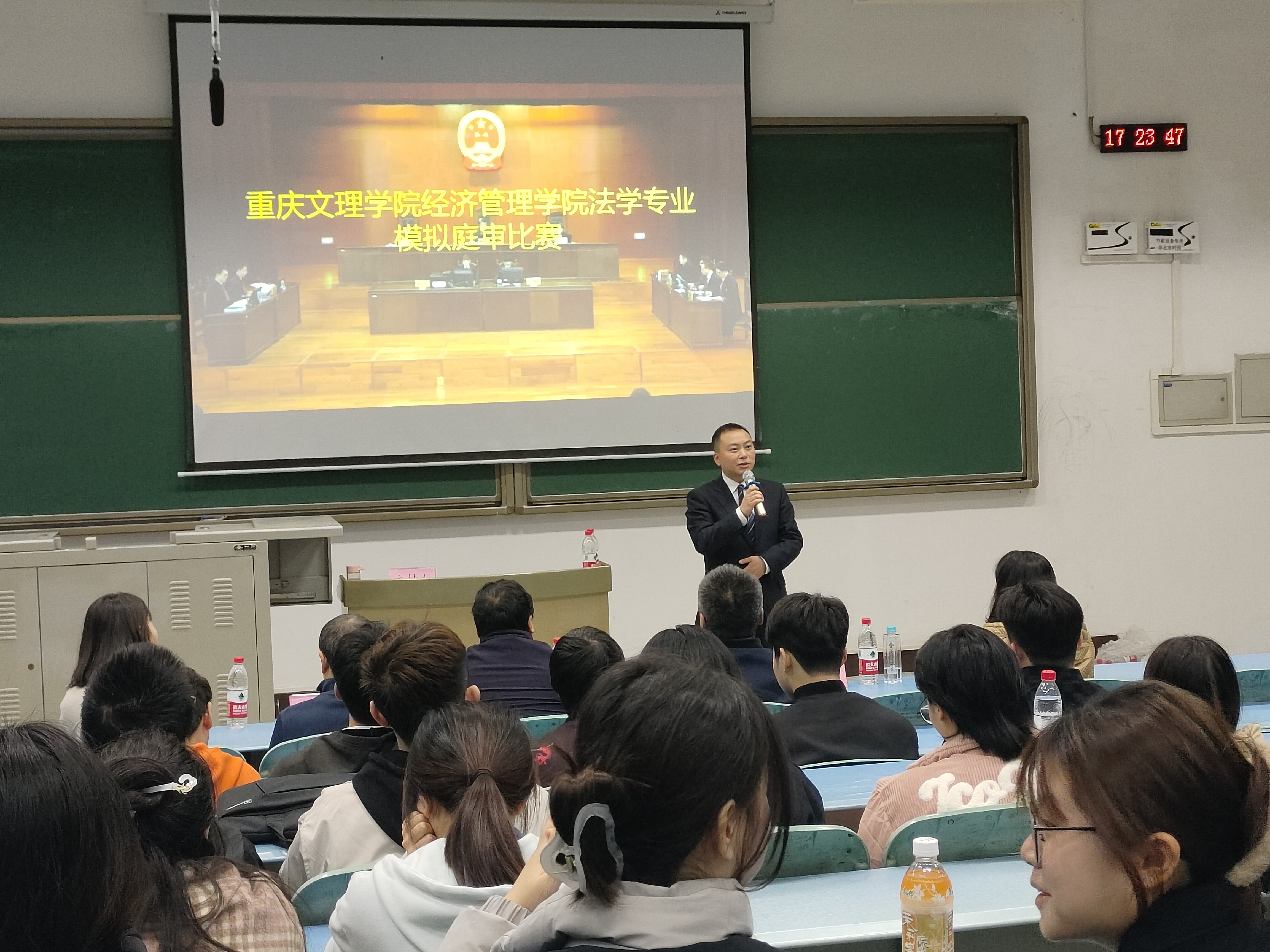 jNGU_1700441948476035347.jpg